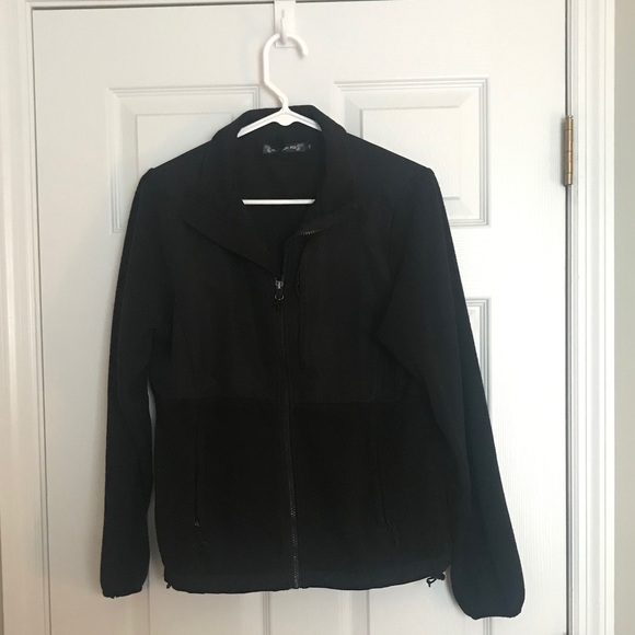 Size small black jacket - Picture 1 of 4